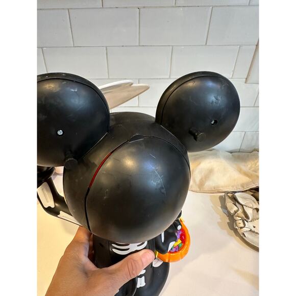 Disney Parks Mickey Mouse Glow In The Dark Halloween Popcorn Bucket Skeleton - Picture 7 of 9